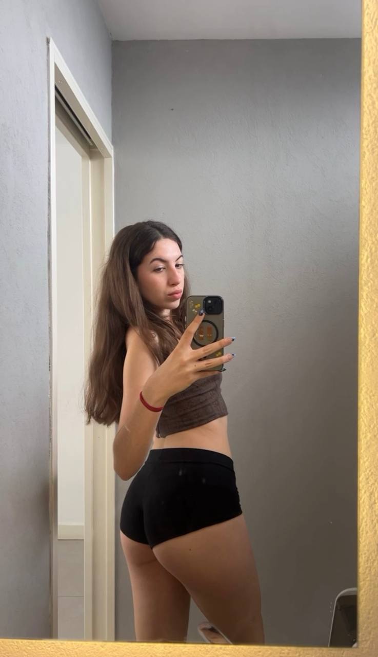 Amber in her underwear in Paranac