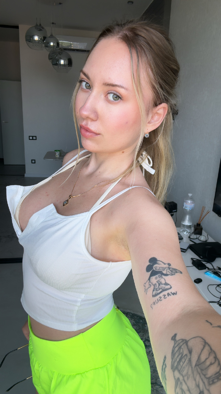 KateV in her underwear in Paranac